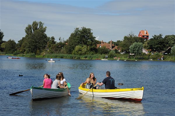 THORPENESS MERE